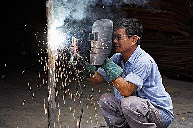 《The Brew Barons》登陆Steam 飞机酒场经营RPG